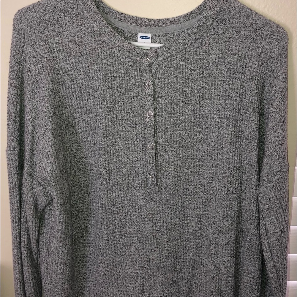 Long Sleeve Gray Shirt